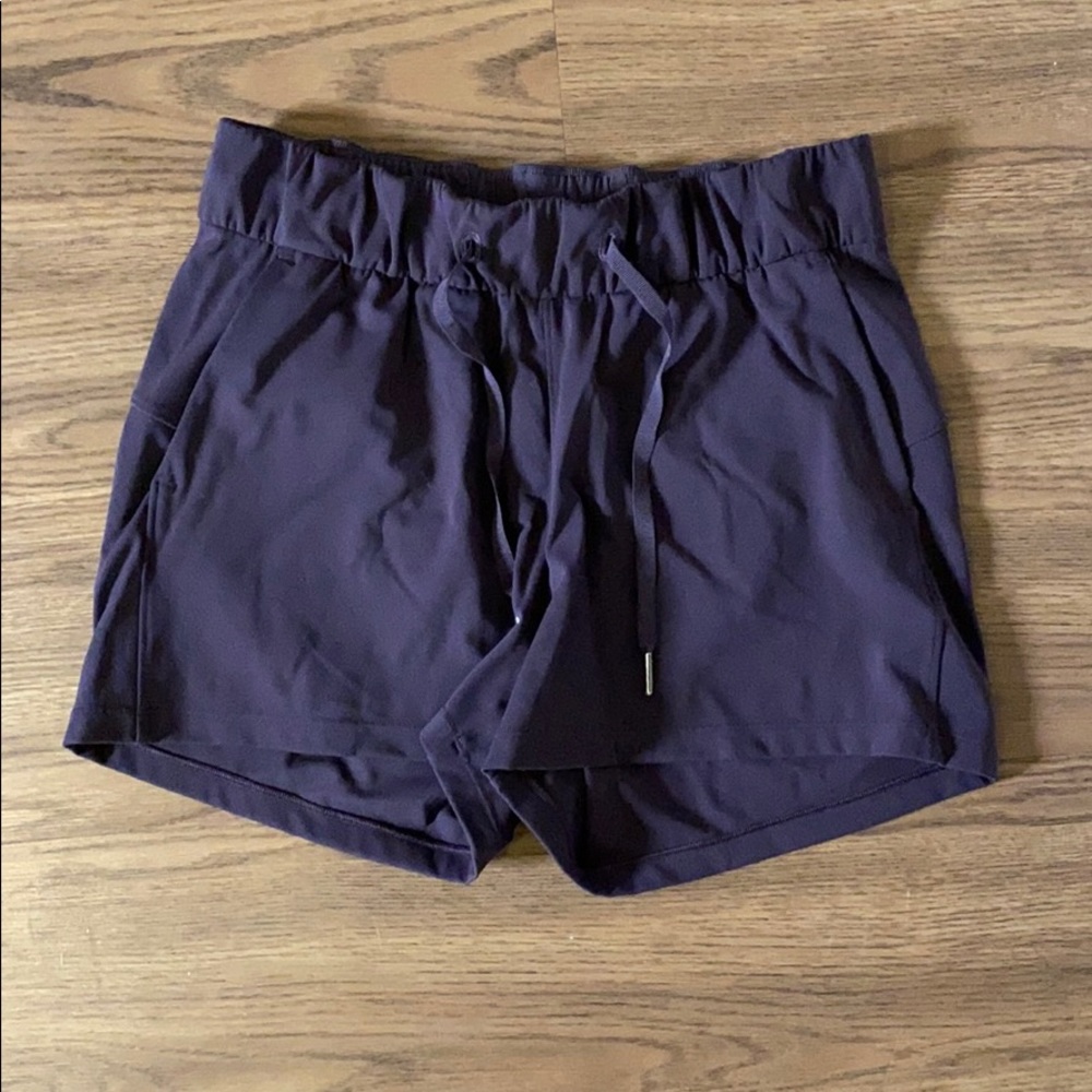 Lululemon Plum On the Fly shorts 2.5
